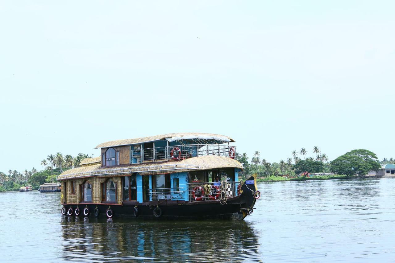 Sreekrishna Houseboat C/O Sreekrishna Ayurveda Panchakarma Centre 호텔 Alappuzha 외부 사진